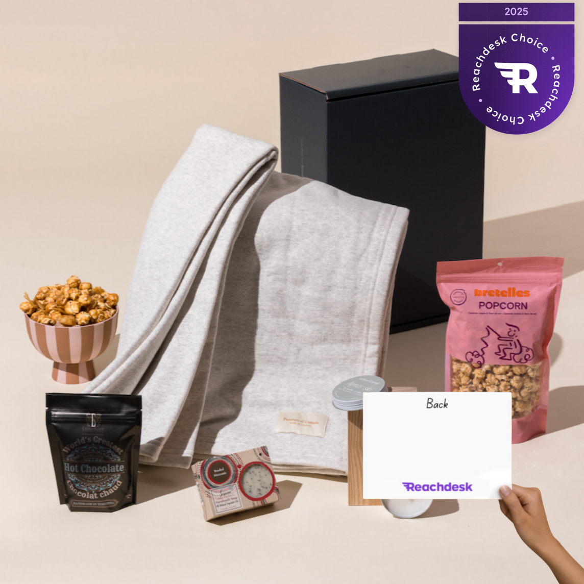 The Cozy Cabin Gift Box (Reachdesk Canada)